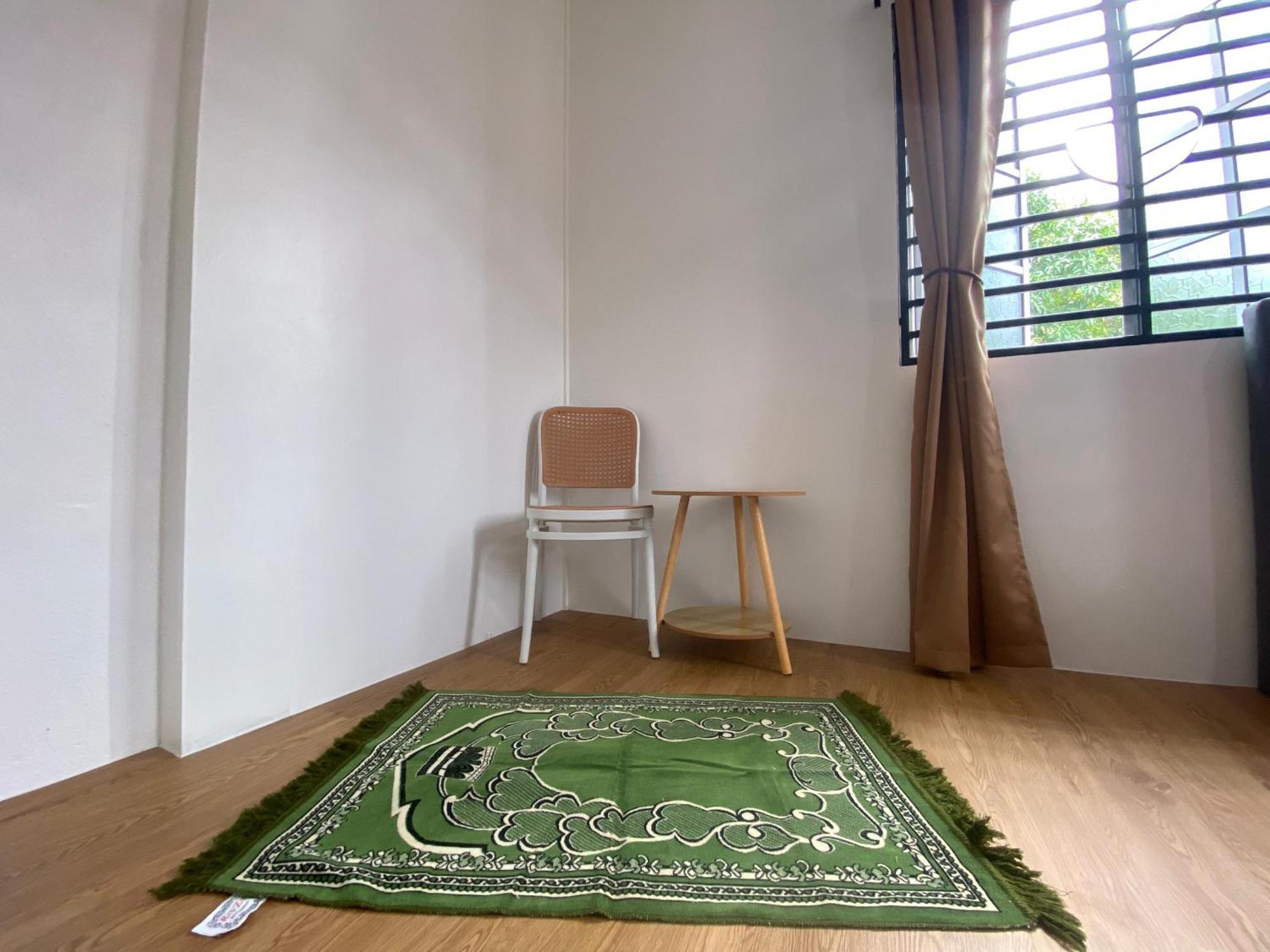 Roomstay Cikgu Mie Bayan Lepas Exterior foto